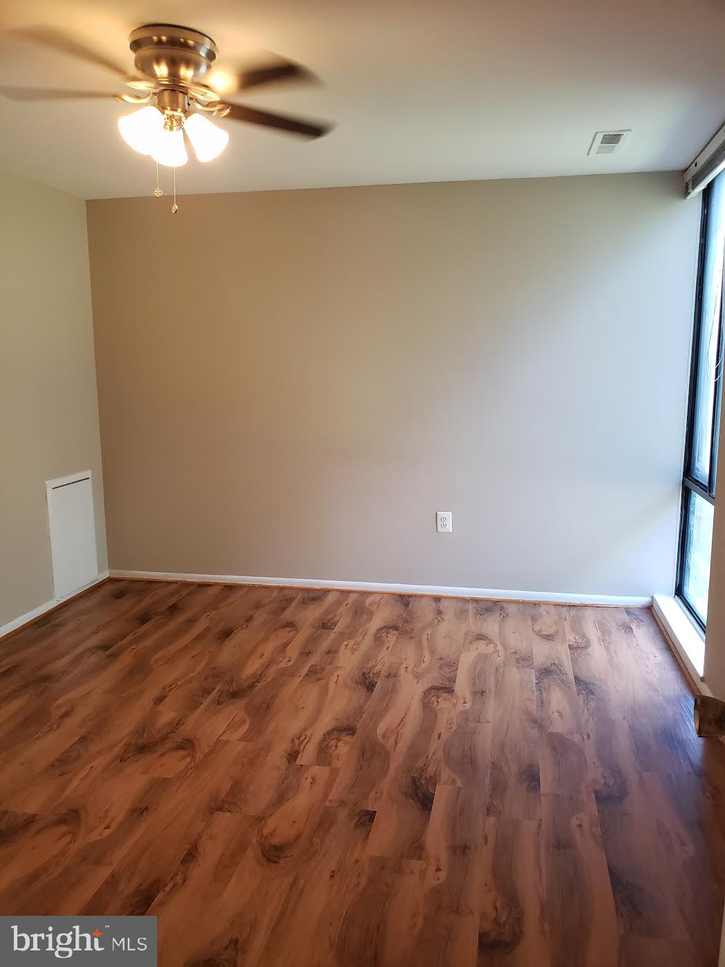 CHELSEA WOODS CONDO - Residential