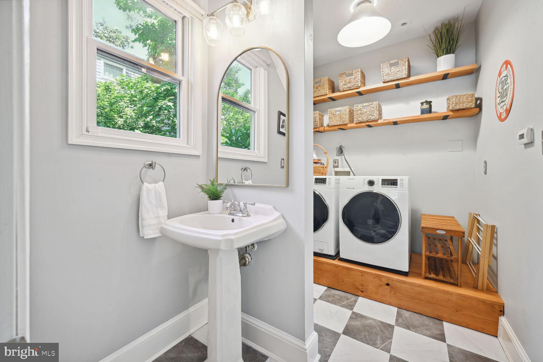 SILVER SPRING - Residential