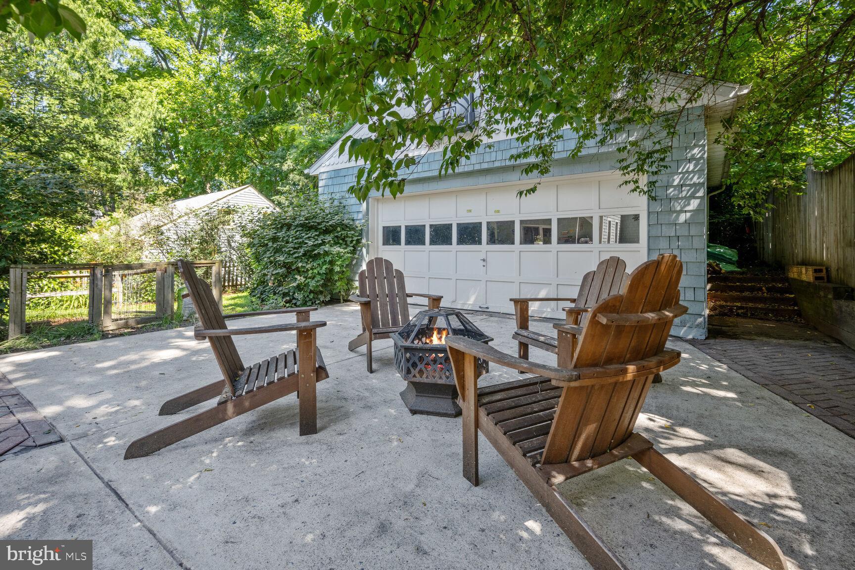 SILVER SPRING - Residential