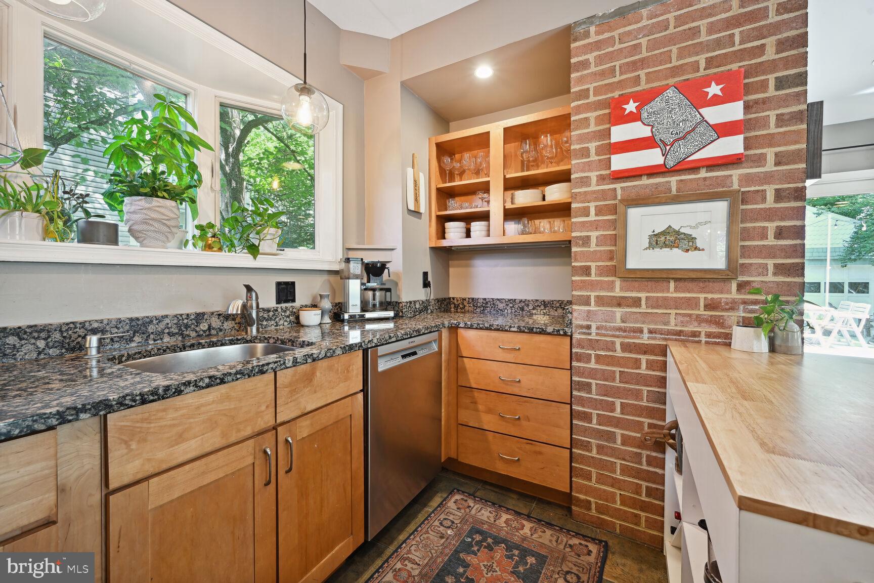 SILVER SPRING - Residential