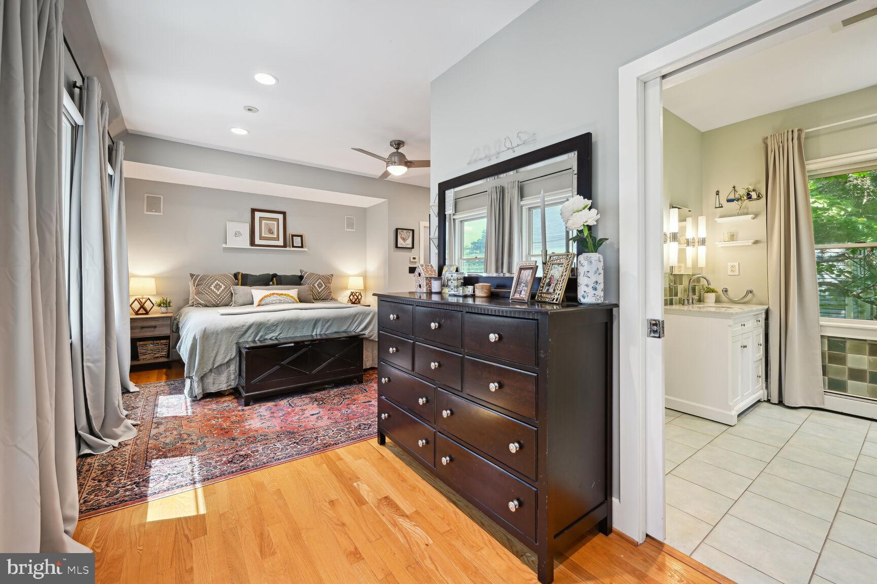 SILVER SPRING - Residential