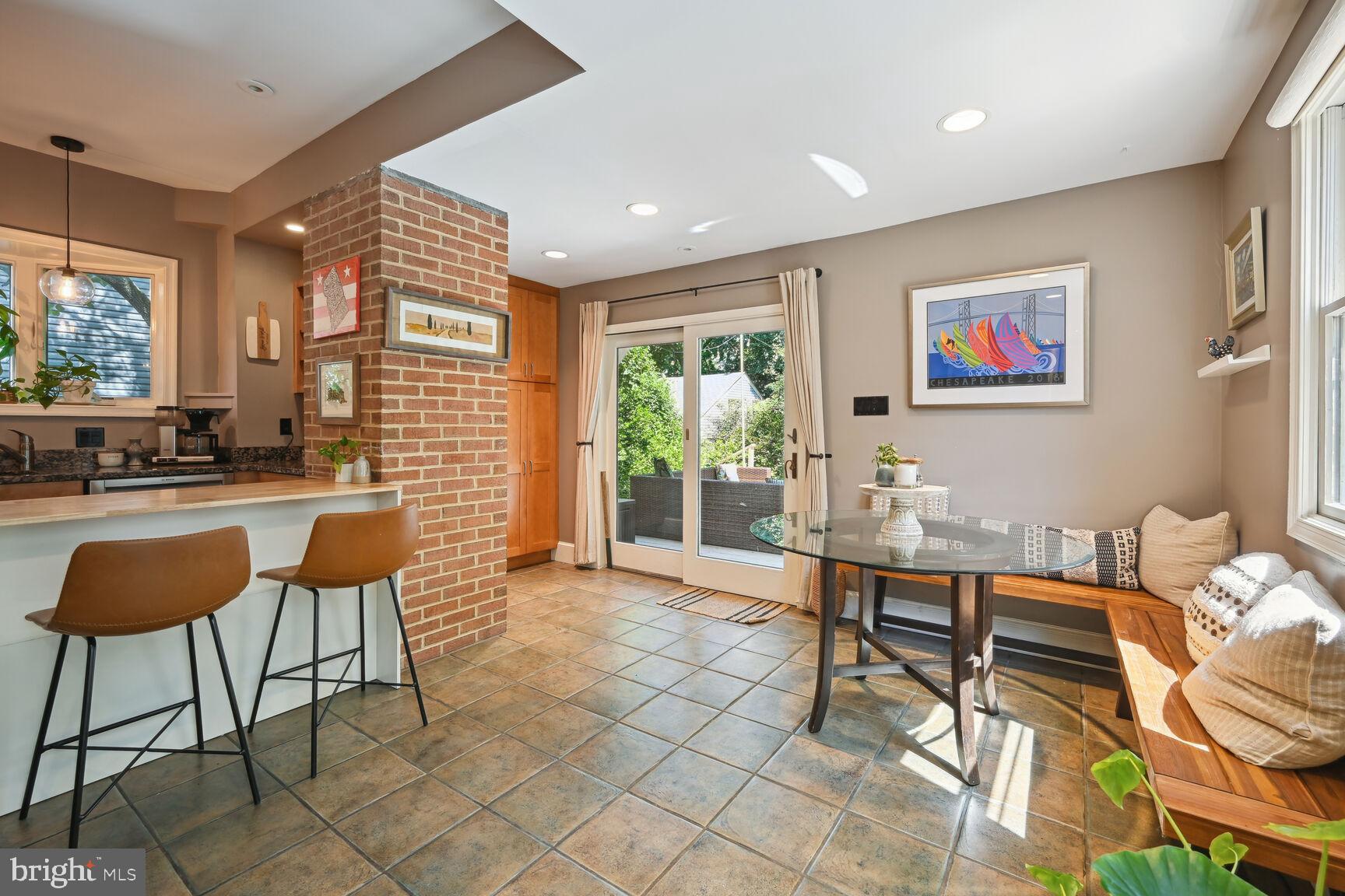 SILVER SPRING - Residential