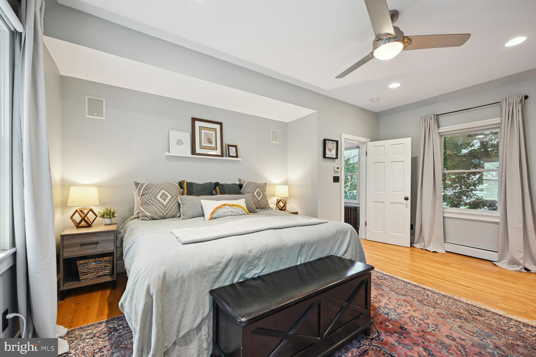 SILVER SPRING - Residential