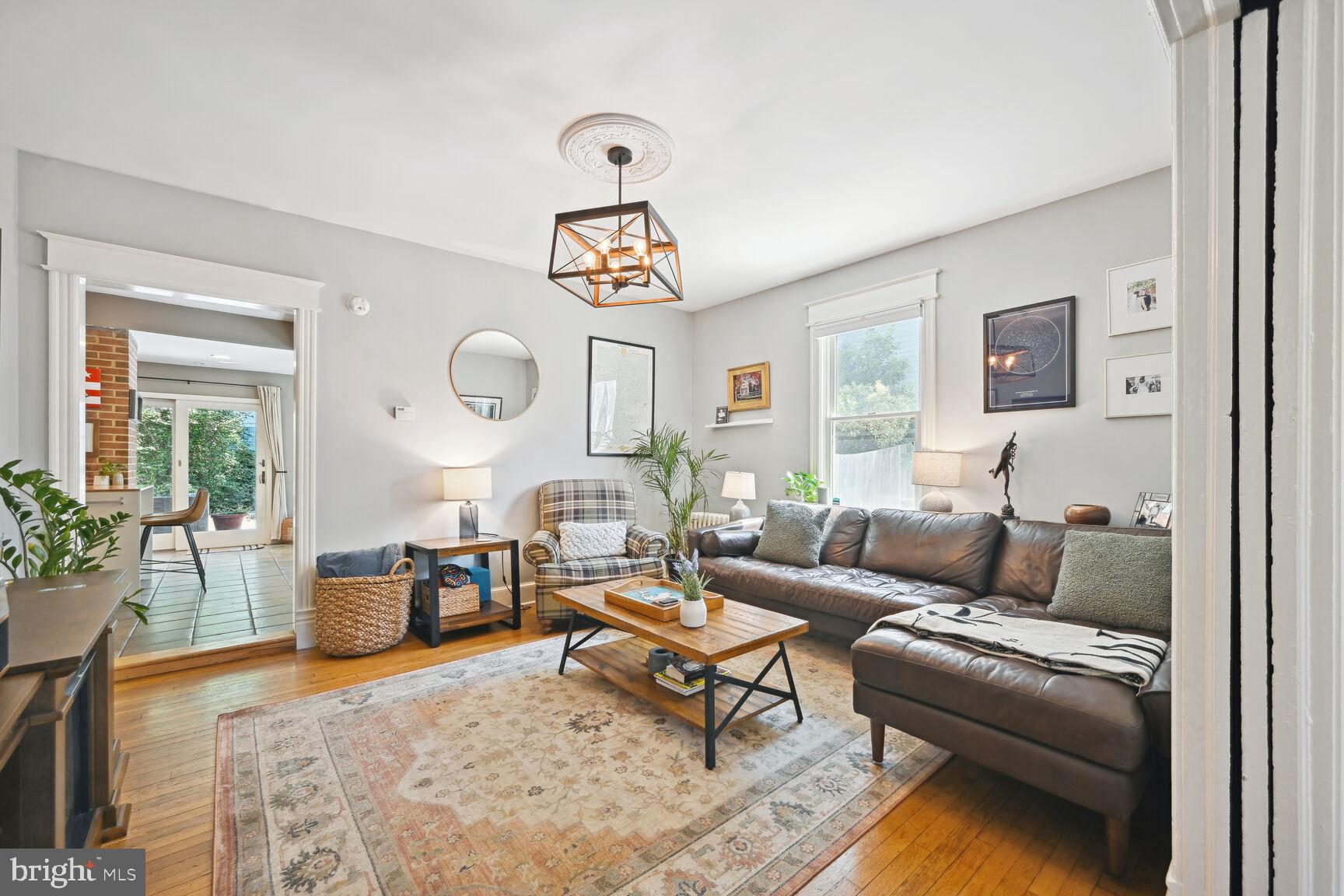 SILVER SPRING - Residential