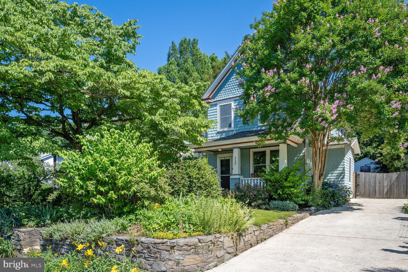 SILVER SPRING - Residential