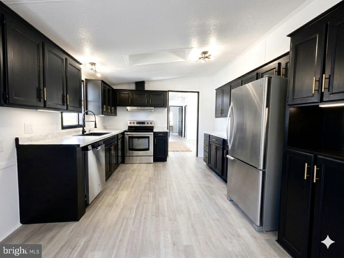 HIDDEN VALLEY - Residential