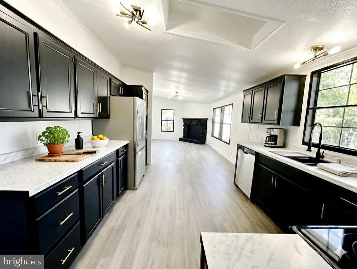 HIDDEN VALLEY - Residential