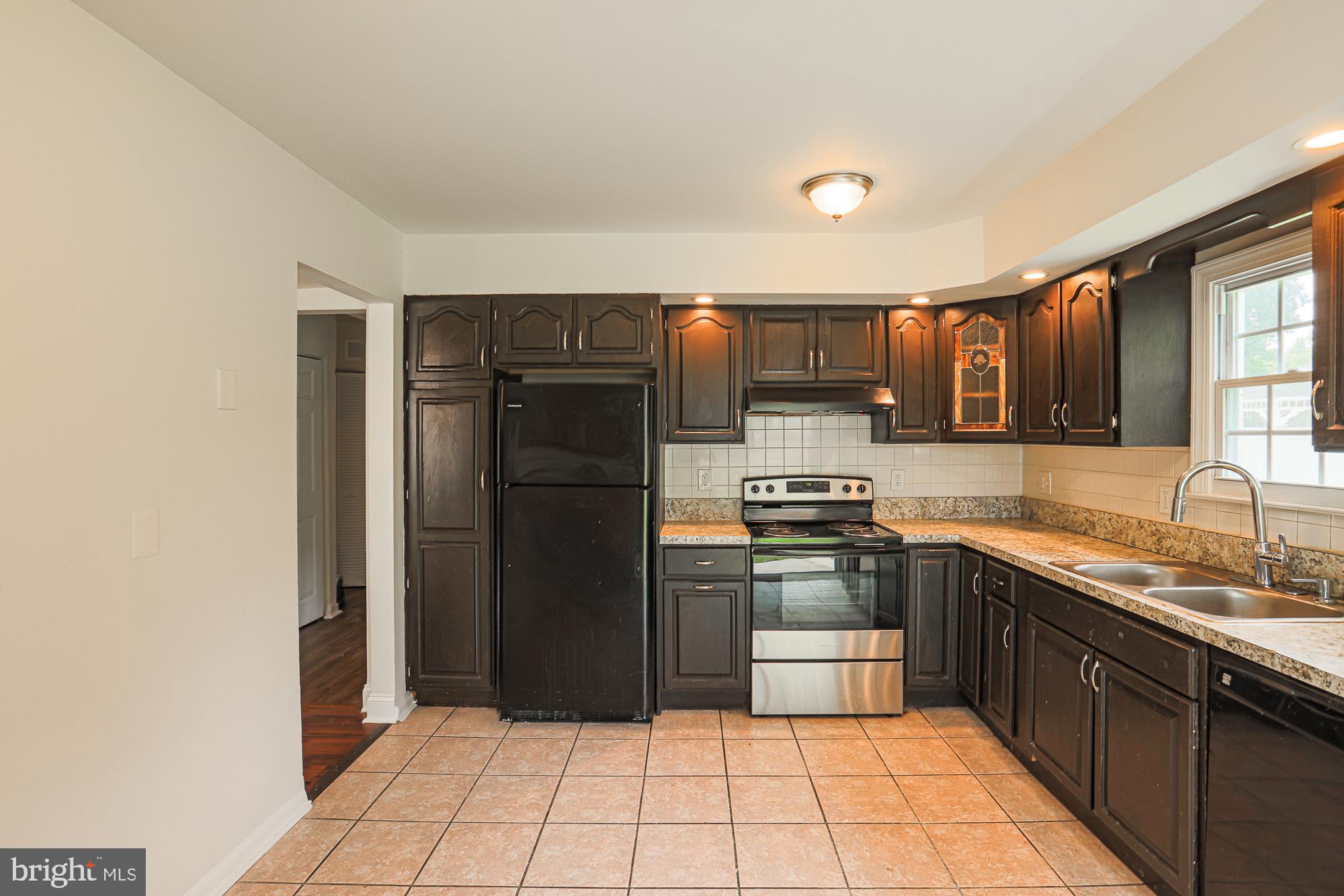 HARFORD LANDING - Residential Lease