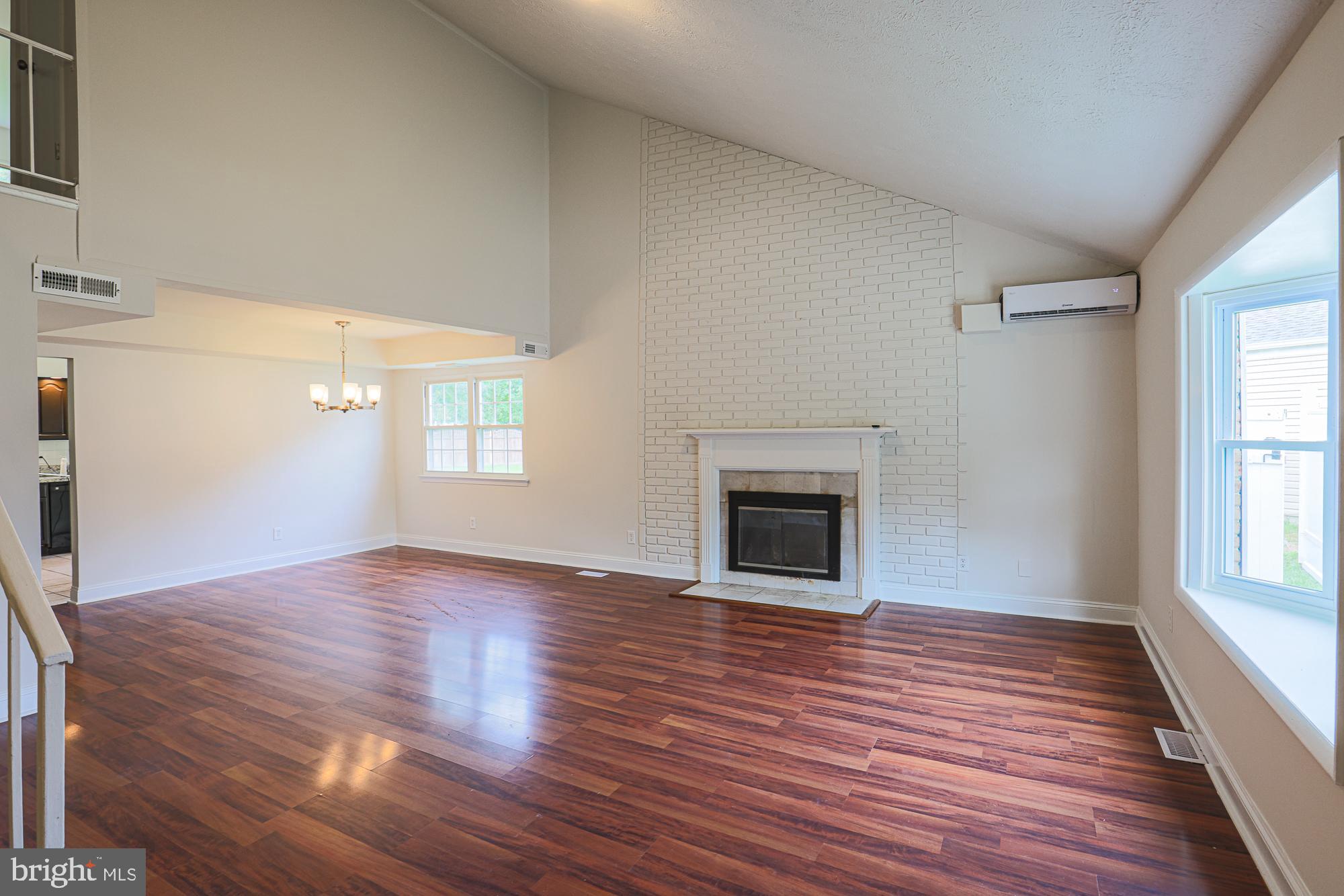 HARFORD LANDING - Residential Lease