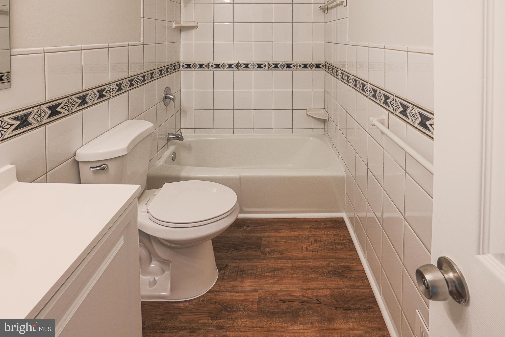 HARFORD LANDING - Residential Lease