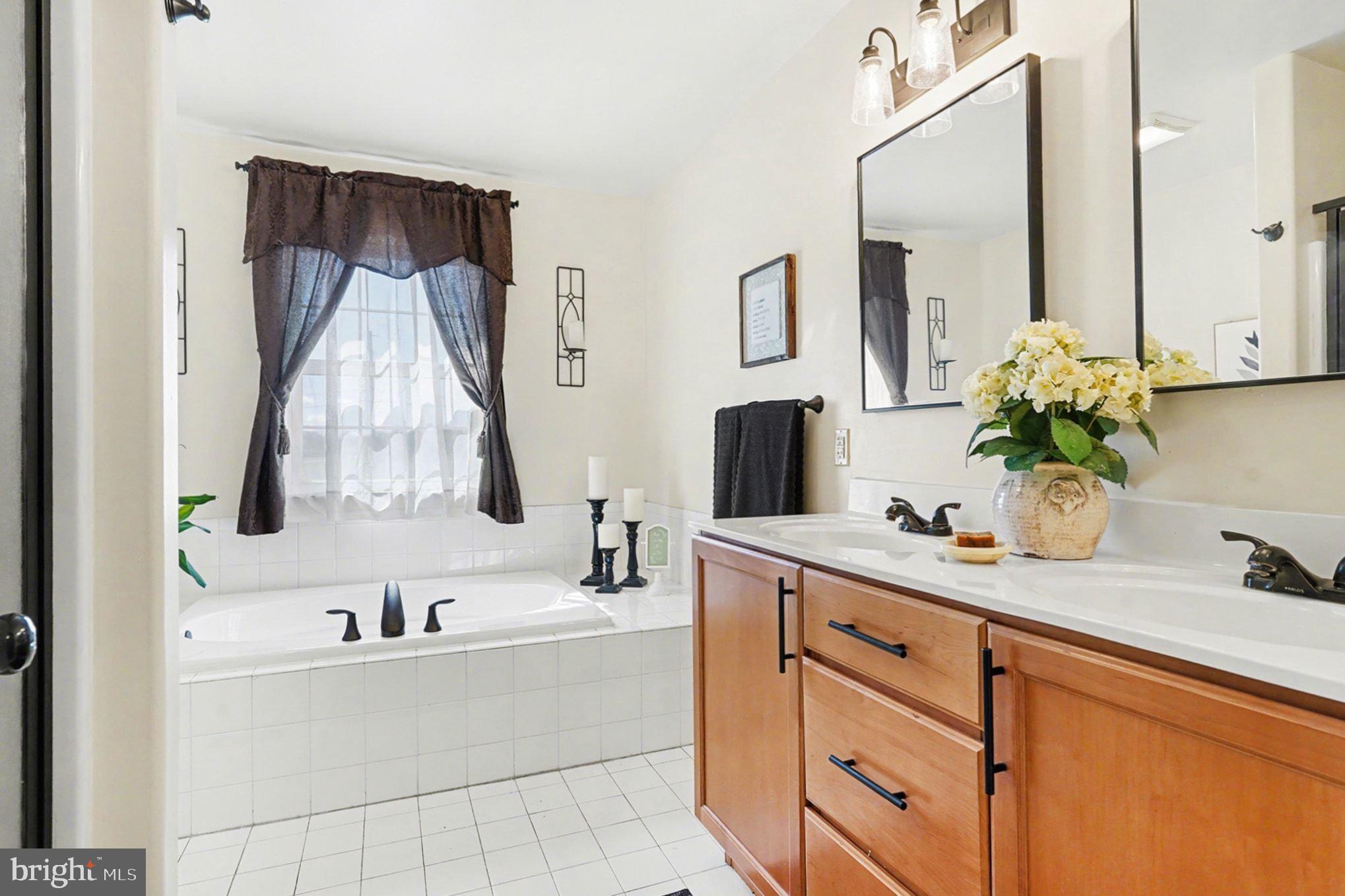 RESERVE AT BALLY SPR - Residential