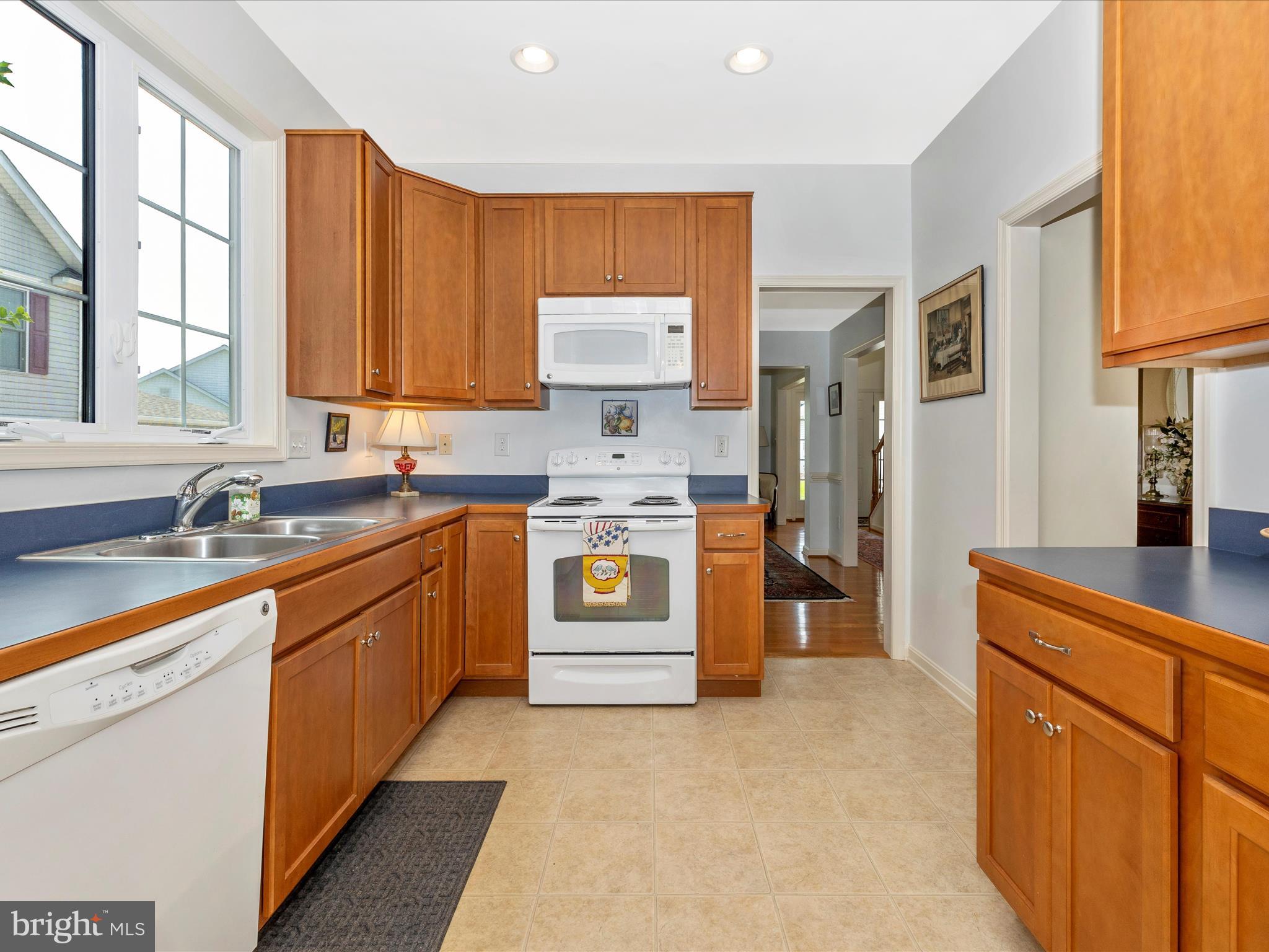 FOXFIELD AT MIDDLETOWN - Residential