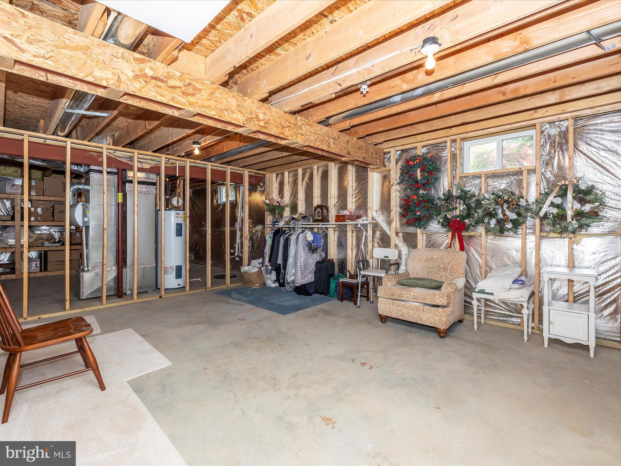 FOXFIELD AT MIDDLETOWN - Residential