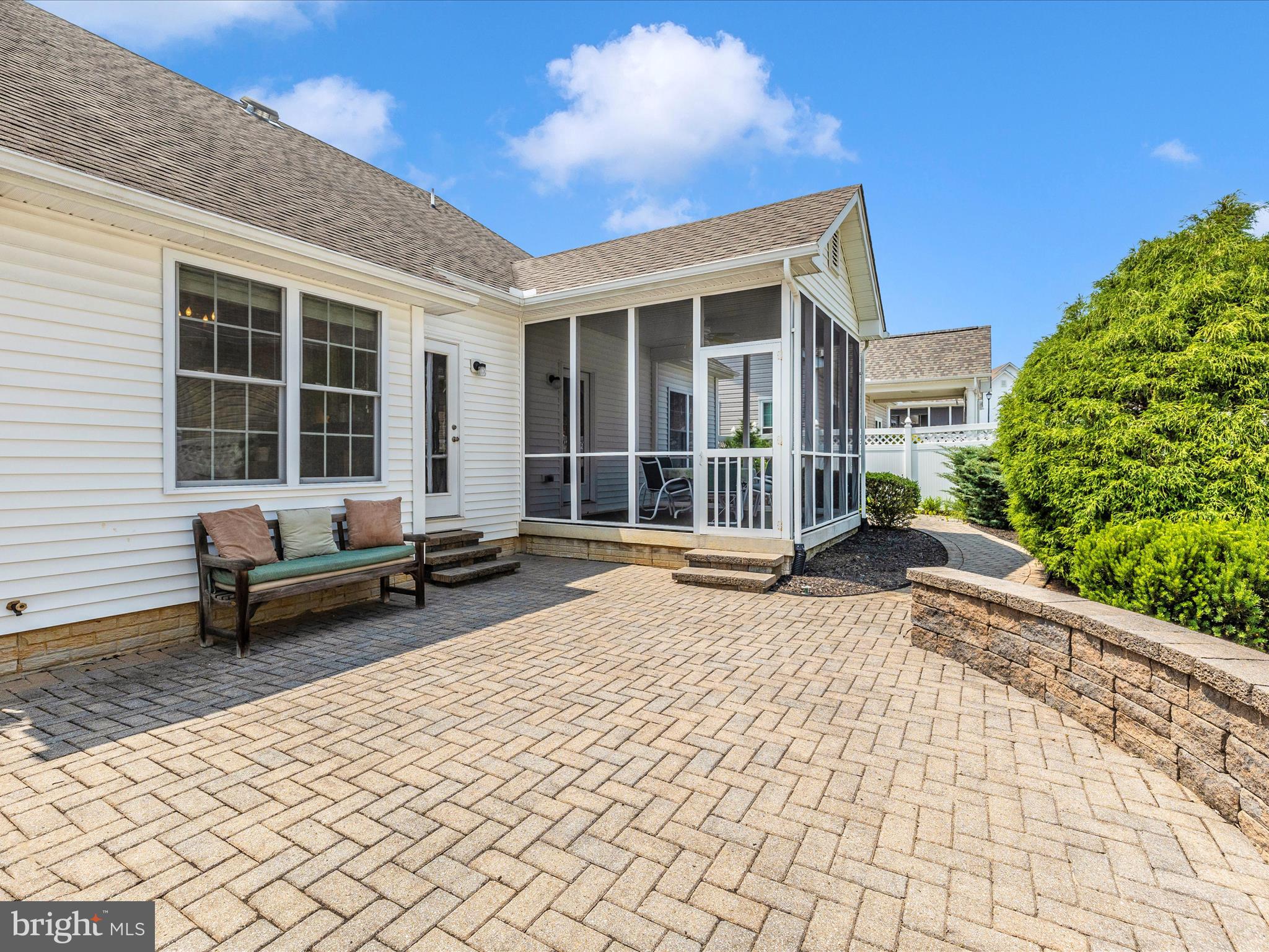 FOXFIELD AT MIDDLETOWN - Residential