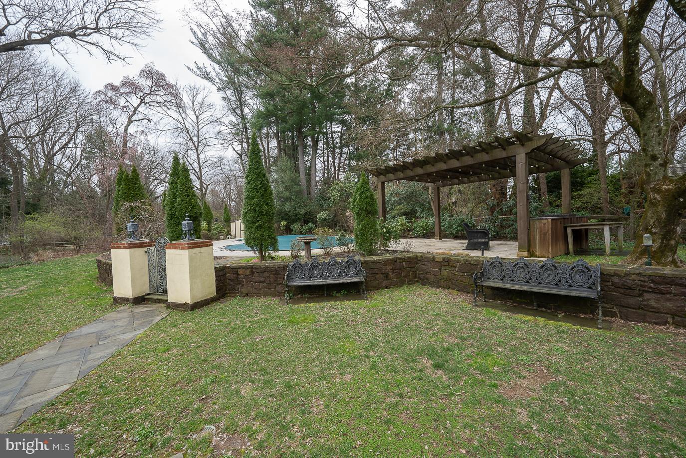 PENN VALLEY - Residential