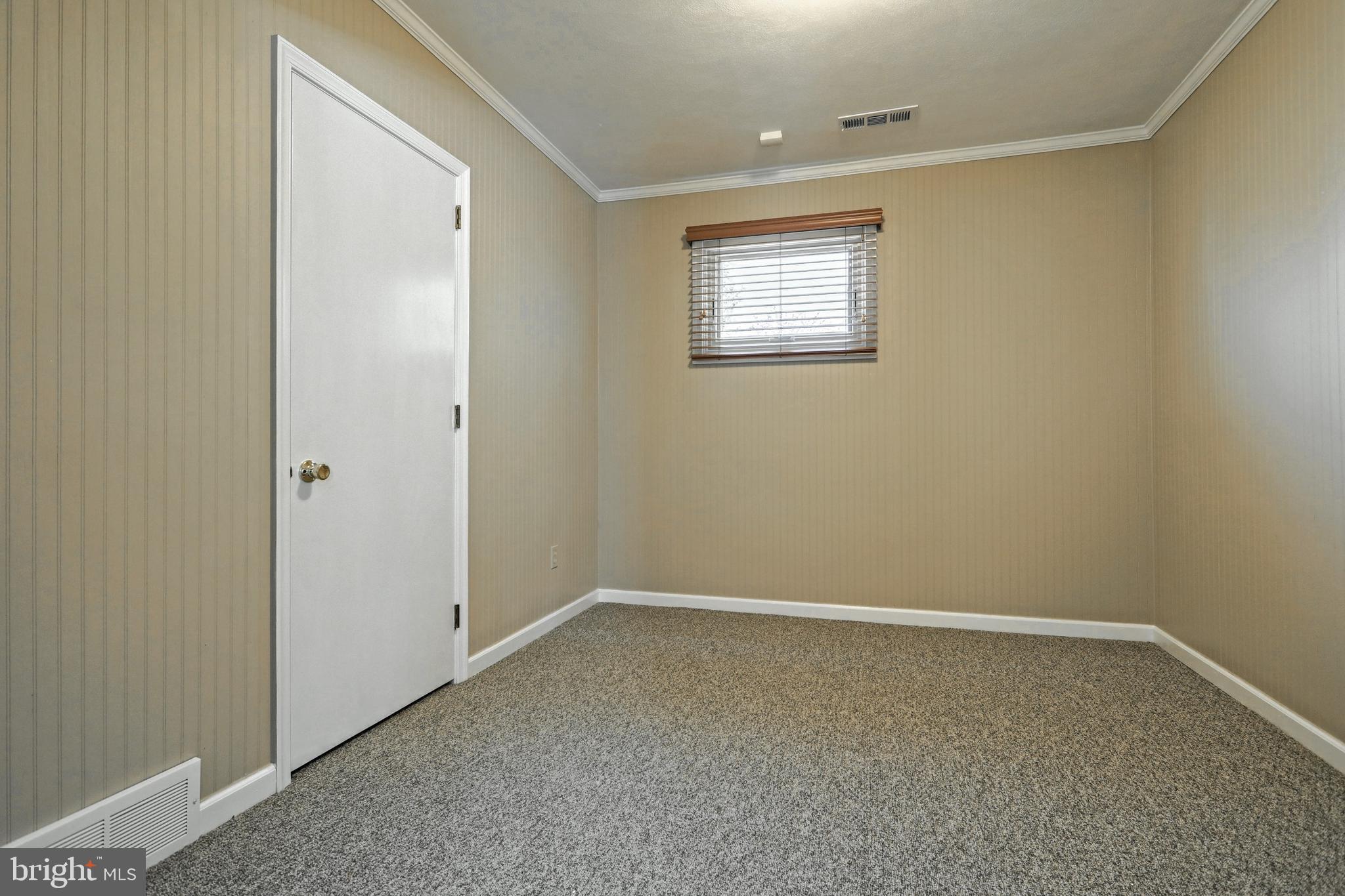 OUTDOOR COUNTRY CLUB - Residential