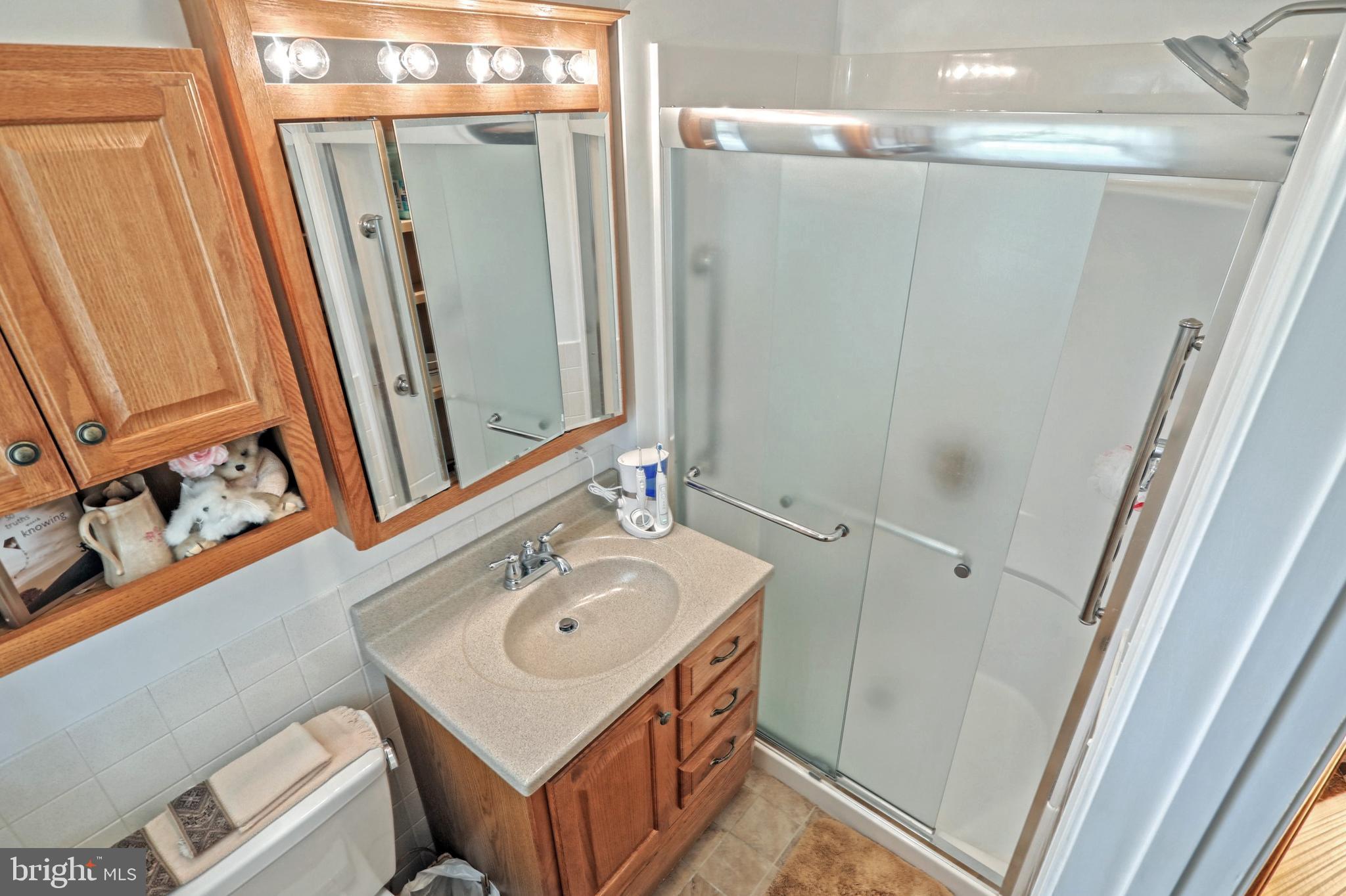 OUTDOOR COUNTRY CLUB - Residential