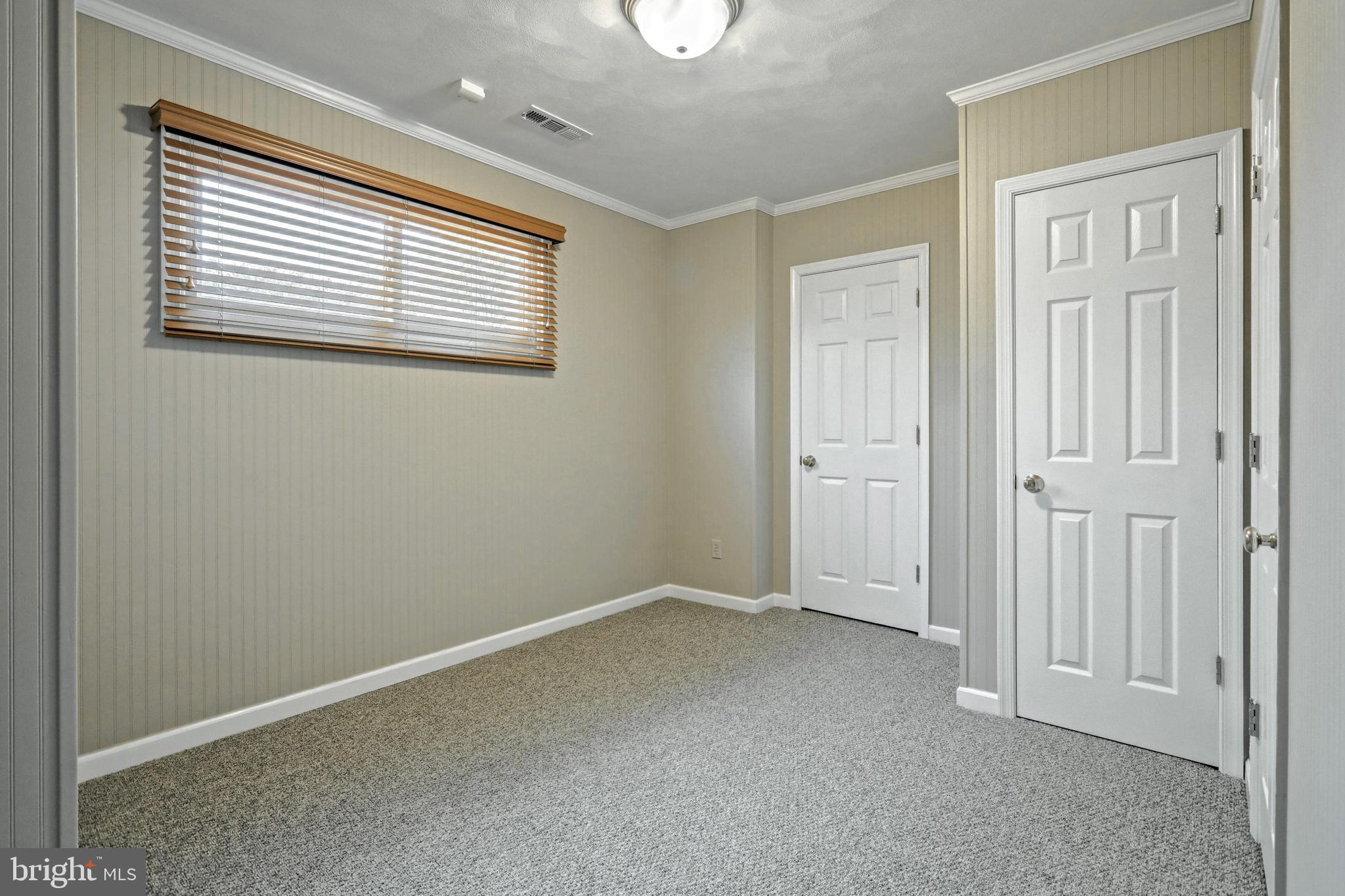 OUTDOOR COUNTRY CLUB - Residential