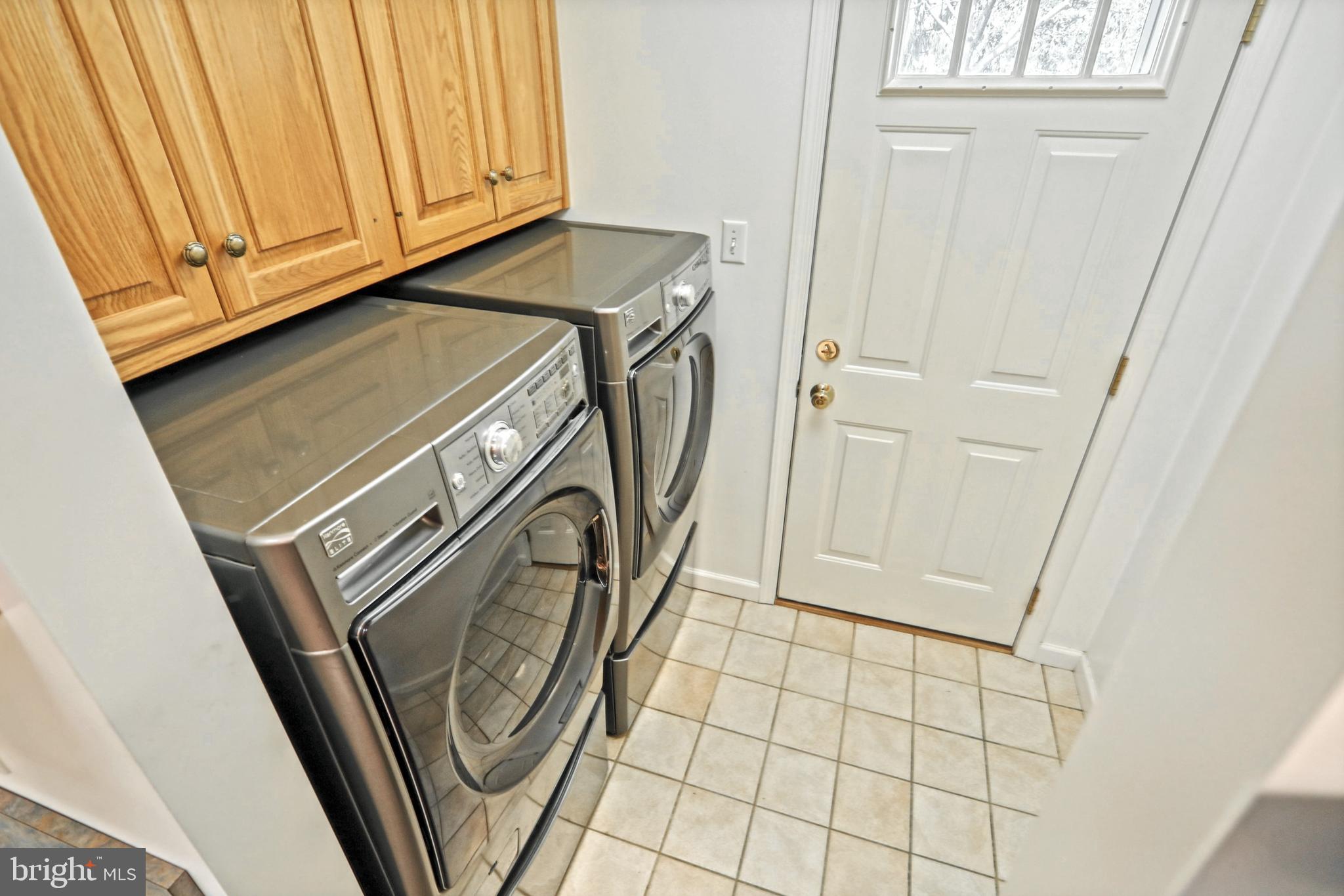 OUTDOOR COUNTRY CLUB - Residential