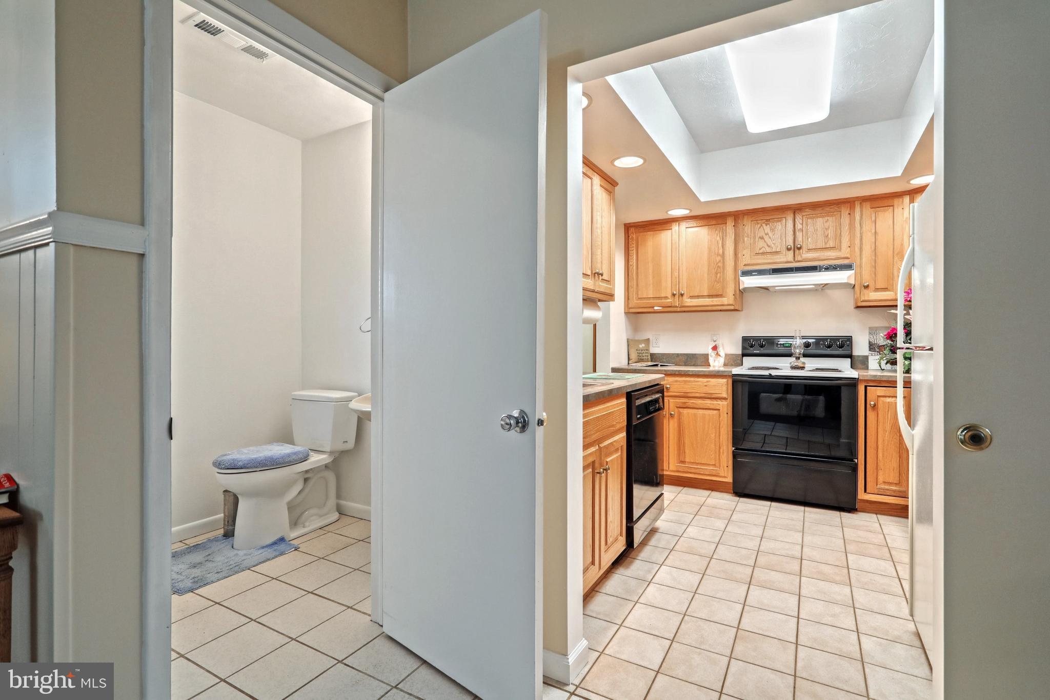 OUTDOOR COUNTRY CLUB - Residential