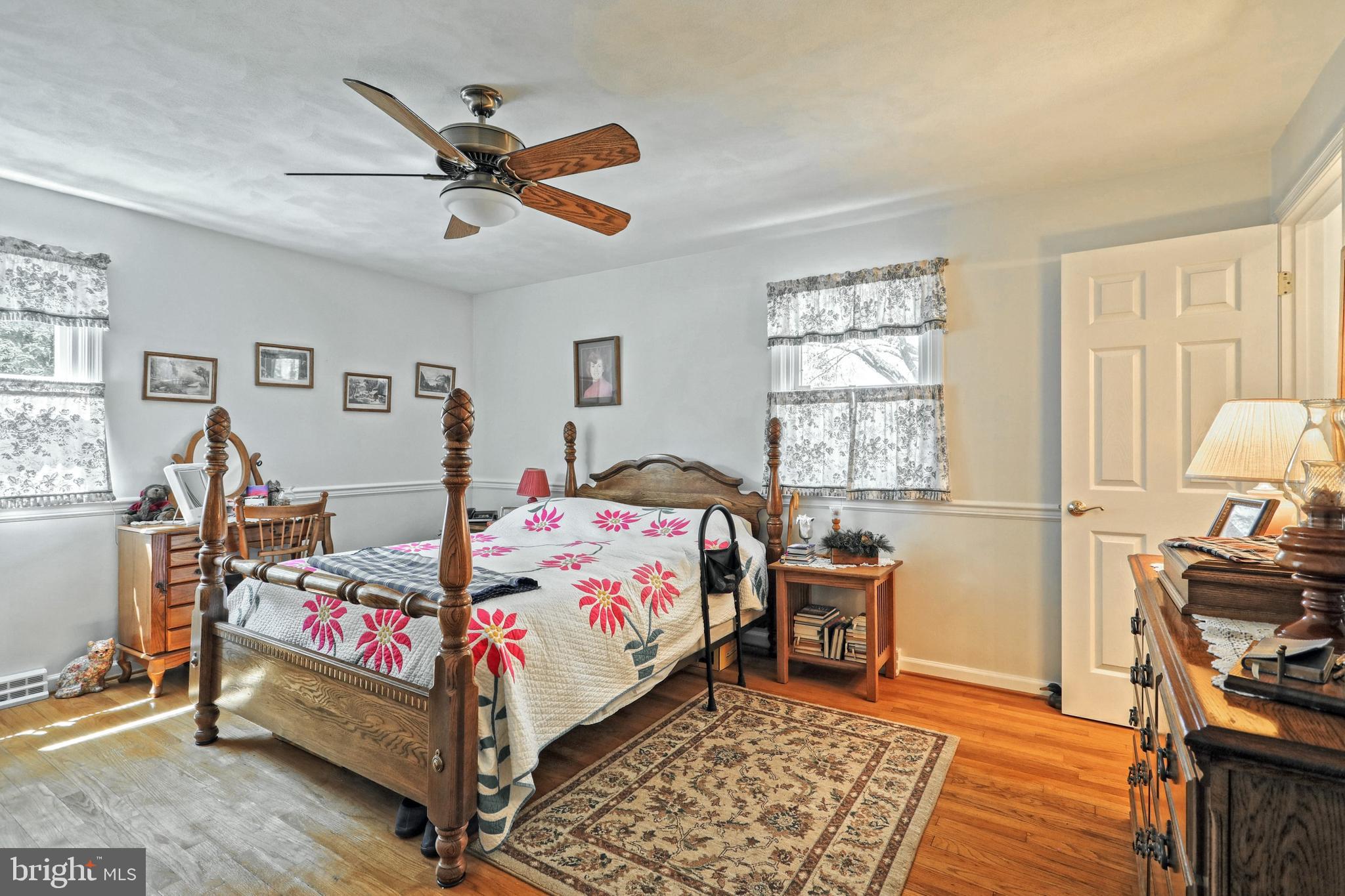 OUTDOOR COUNTRY CLUB - Residential