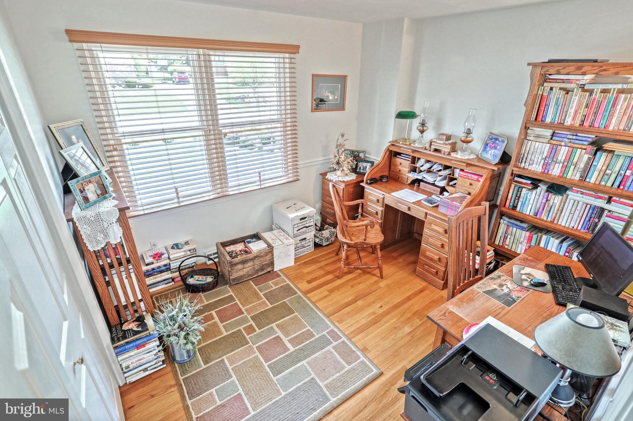 OUTDOOR COUNTRY CLUB - Residential