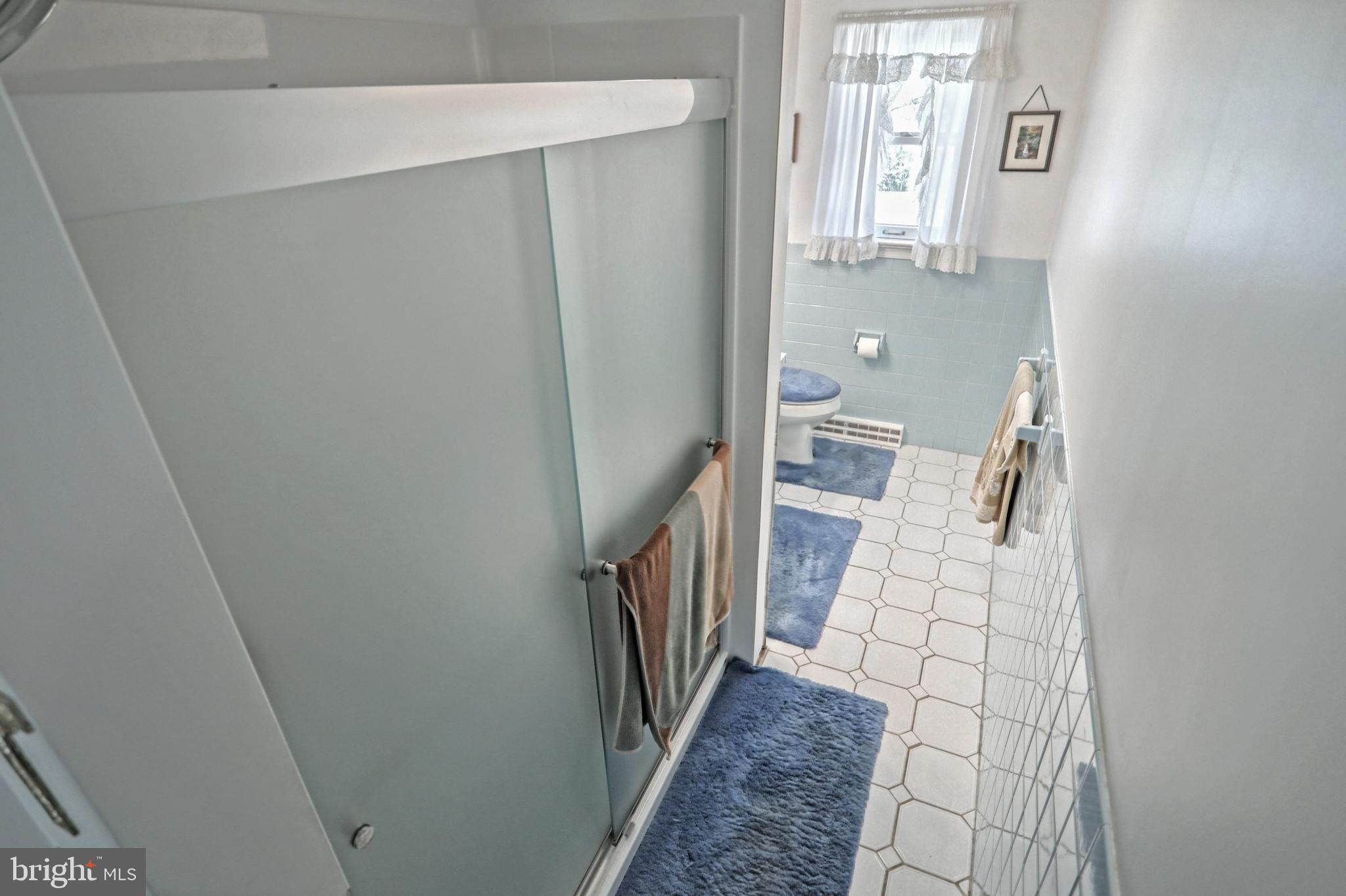 OUTDOOR COUNTRY CLUB - Residential