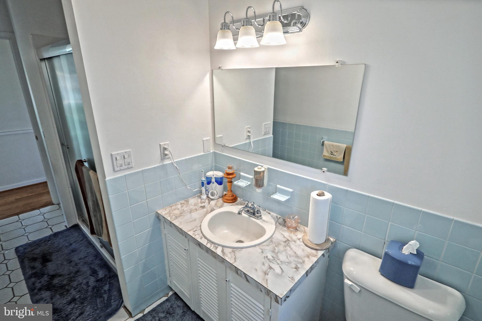 OUTDOOR COUNTRY CLUB - Residential