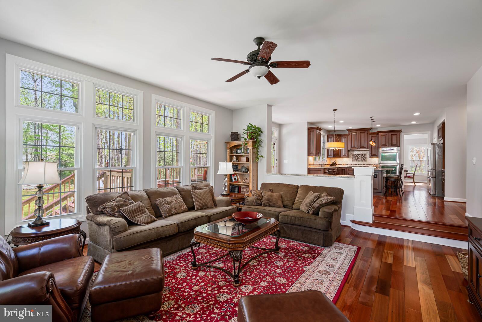 MEADOWBROOK WOODS - Residential