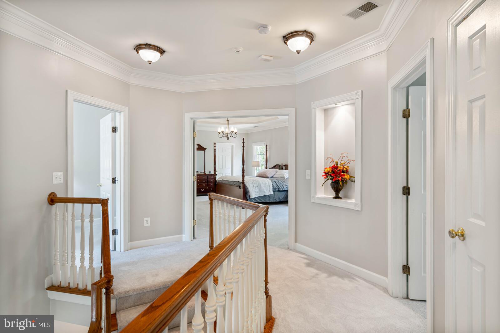 MEADOWBROOK WOODS - Residential