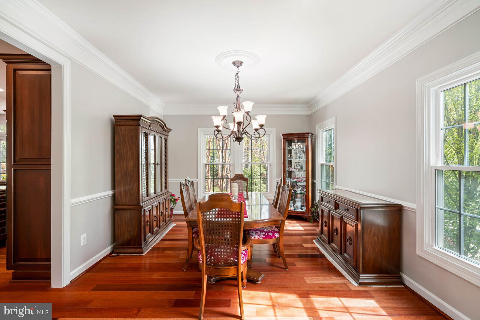 MEADOWBROOK WOODS - Residential