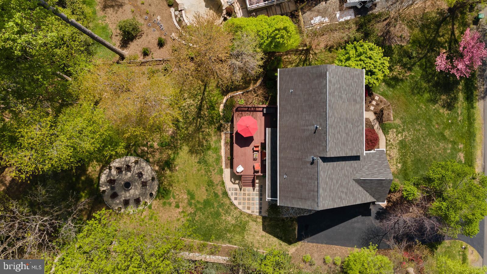 MEADOWBROOK WOODS - Residential