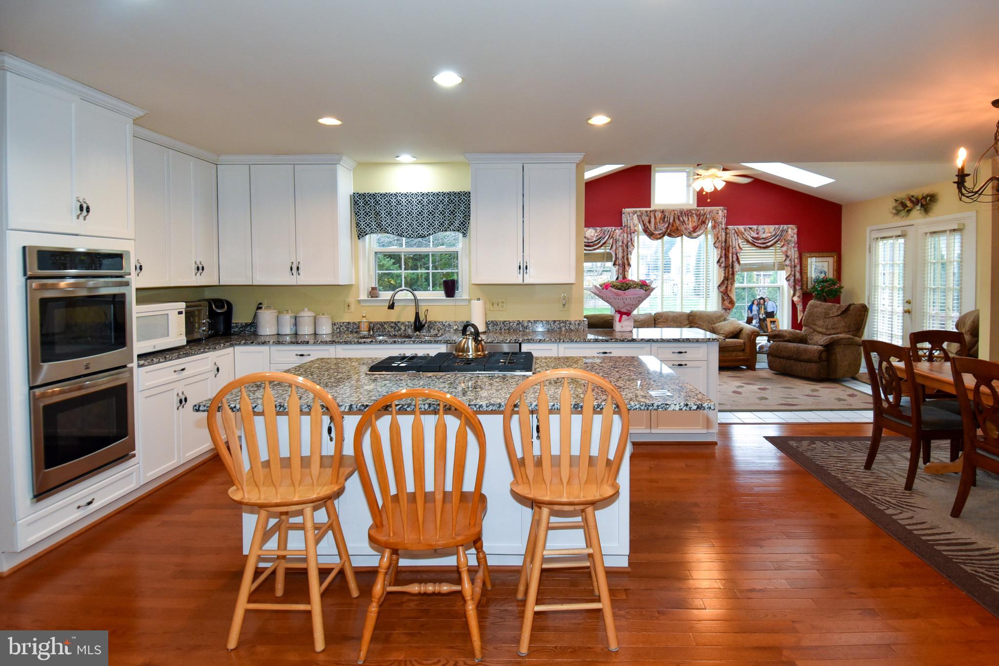 ASHBURN VILLAGE - Residential