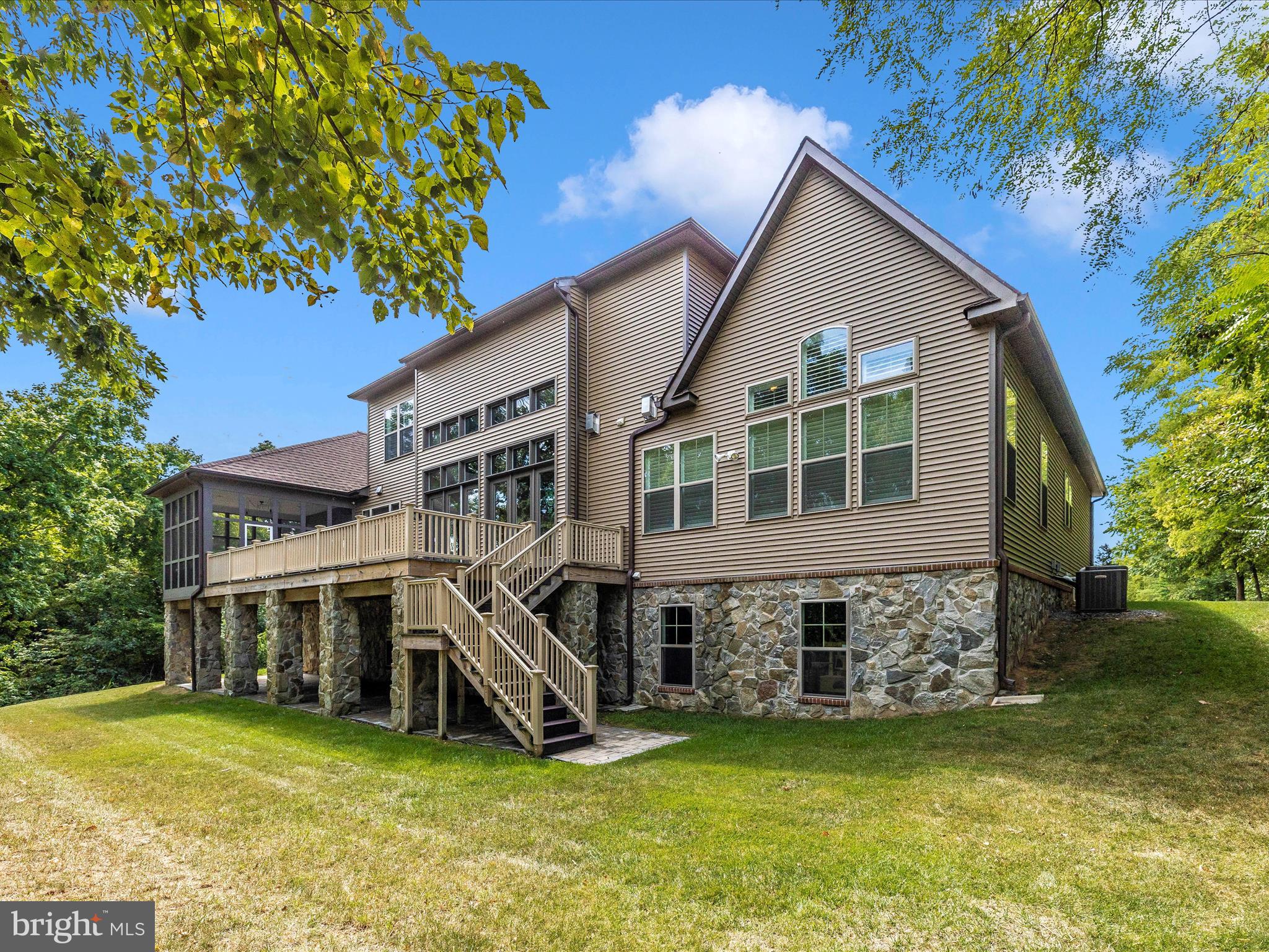 MILL ISLAND AT WORMAN'S MILL - Residential