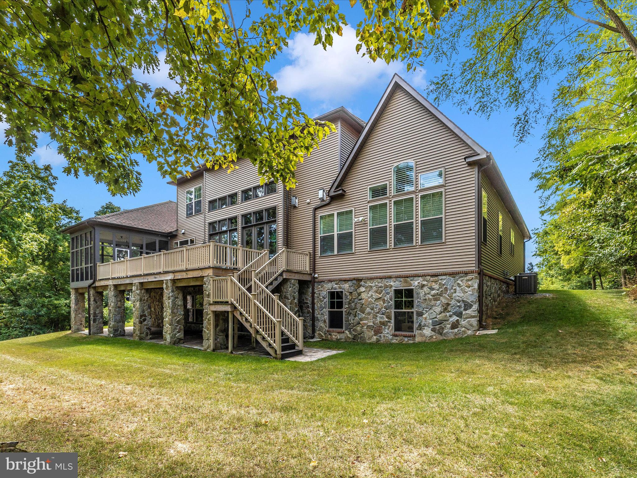 MILL ISLAND AT WORMAN'S MILL - Residential