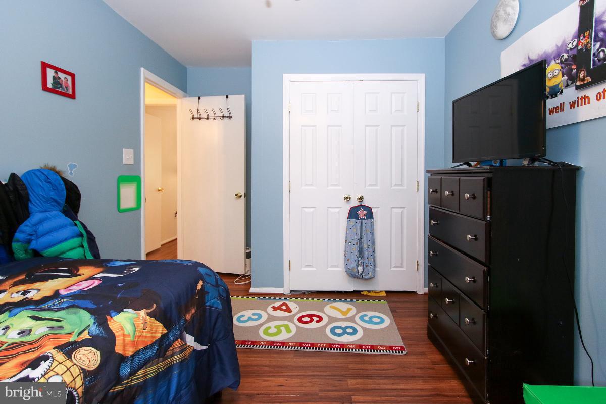 LAKE RIDGE - Residential