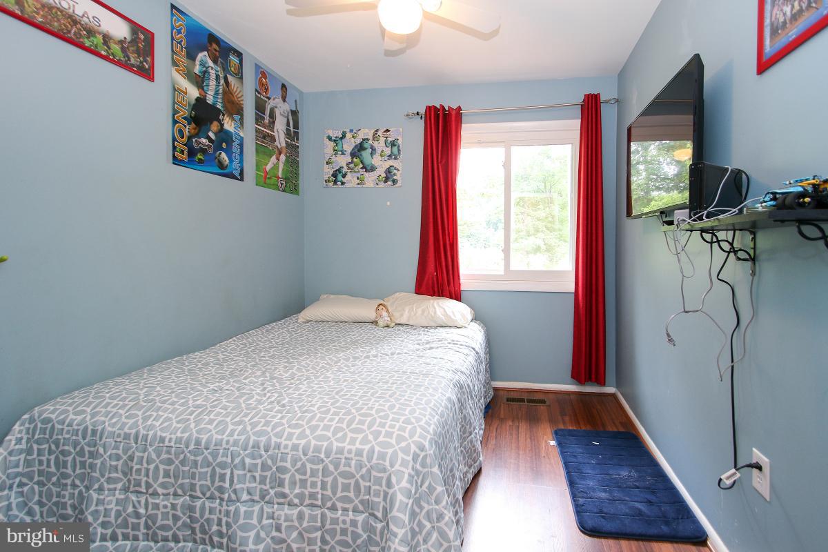 LAKE RIDGE - Residential