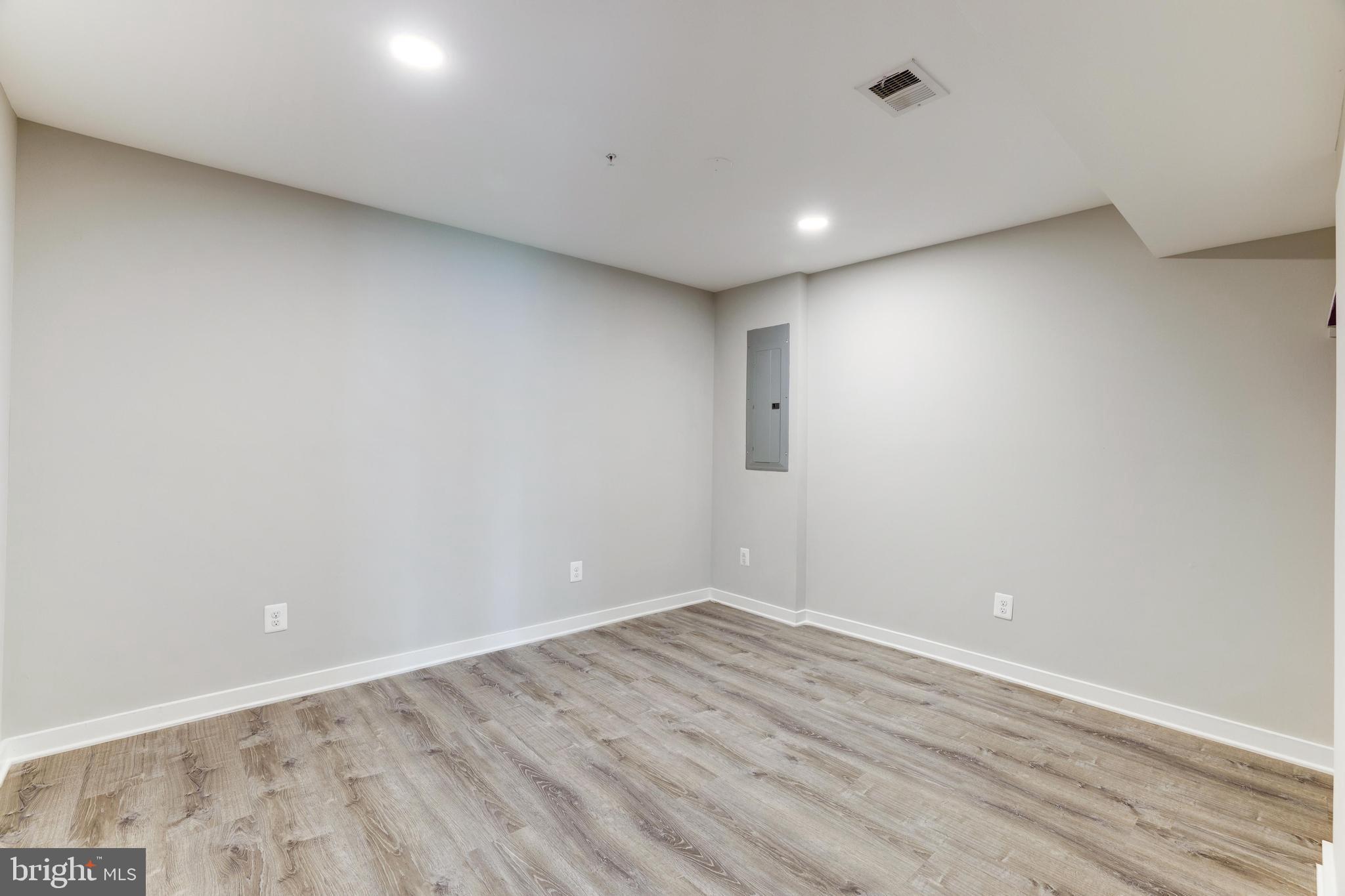 BLACKBURN - Residential