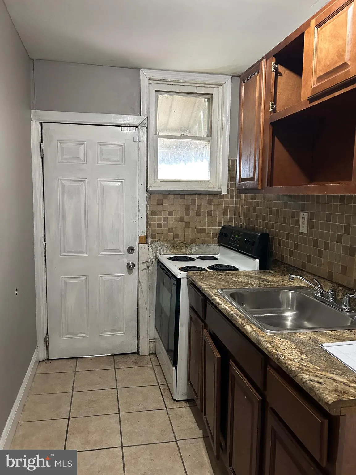 Philadelphia, Pennsylvania 19142, United States, 3 Bedrooms Bedrooms, ,1 BathroomBathrooms,Residential,Active,111684