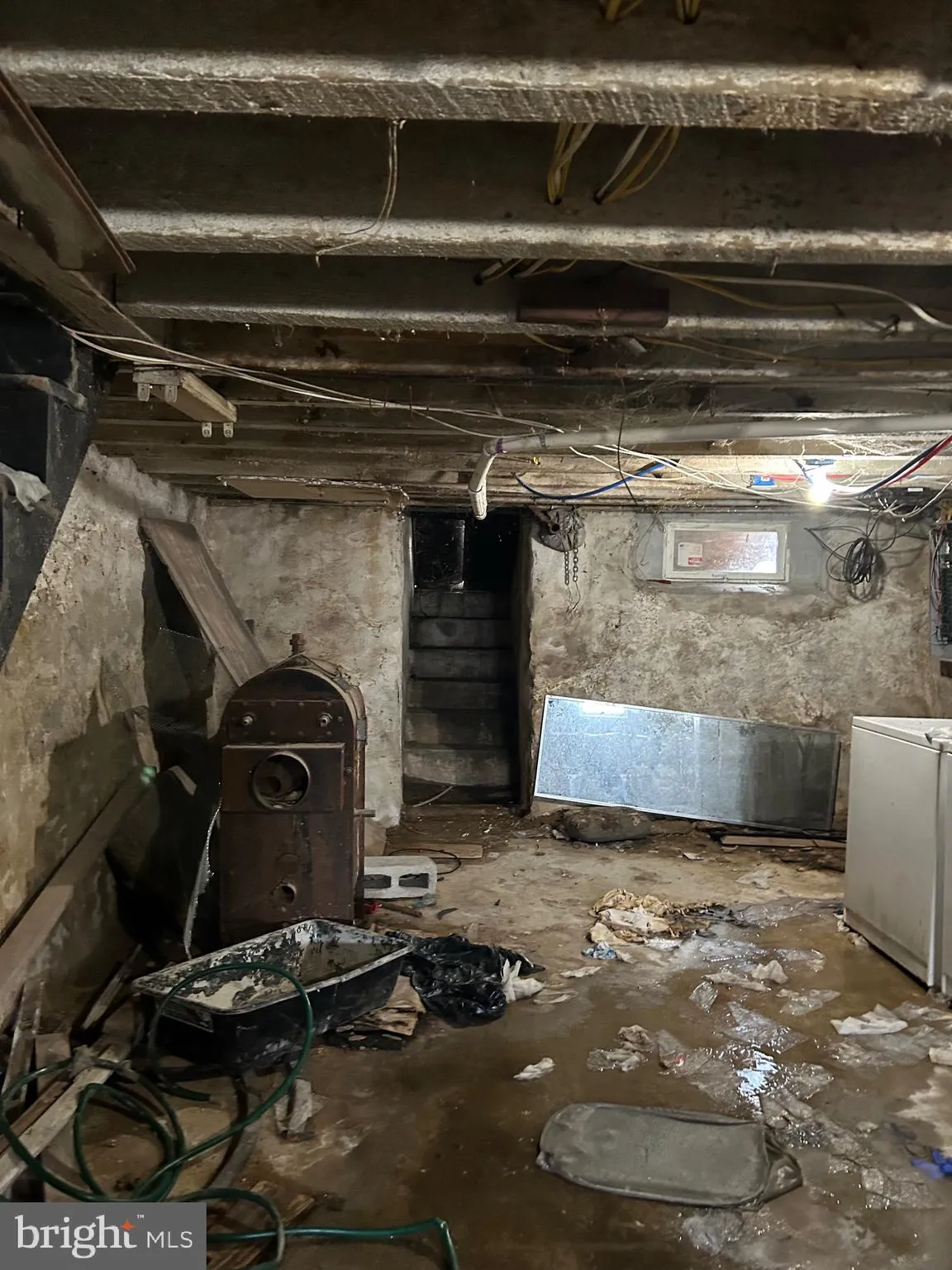 Philadelphia, Pennsylvania 19142, United States, 3 Bedrooms Bedrooms, ,1 BathroomBathrooms,Residential,Active,111684