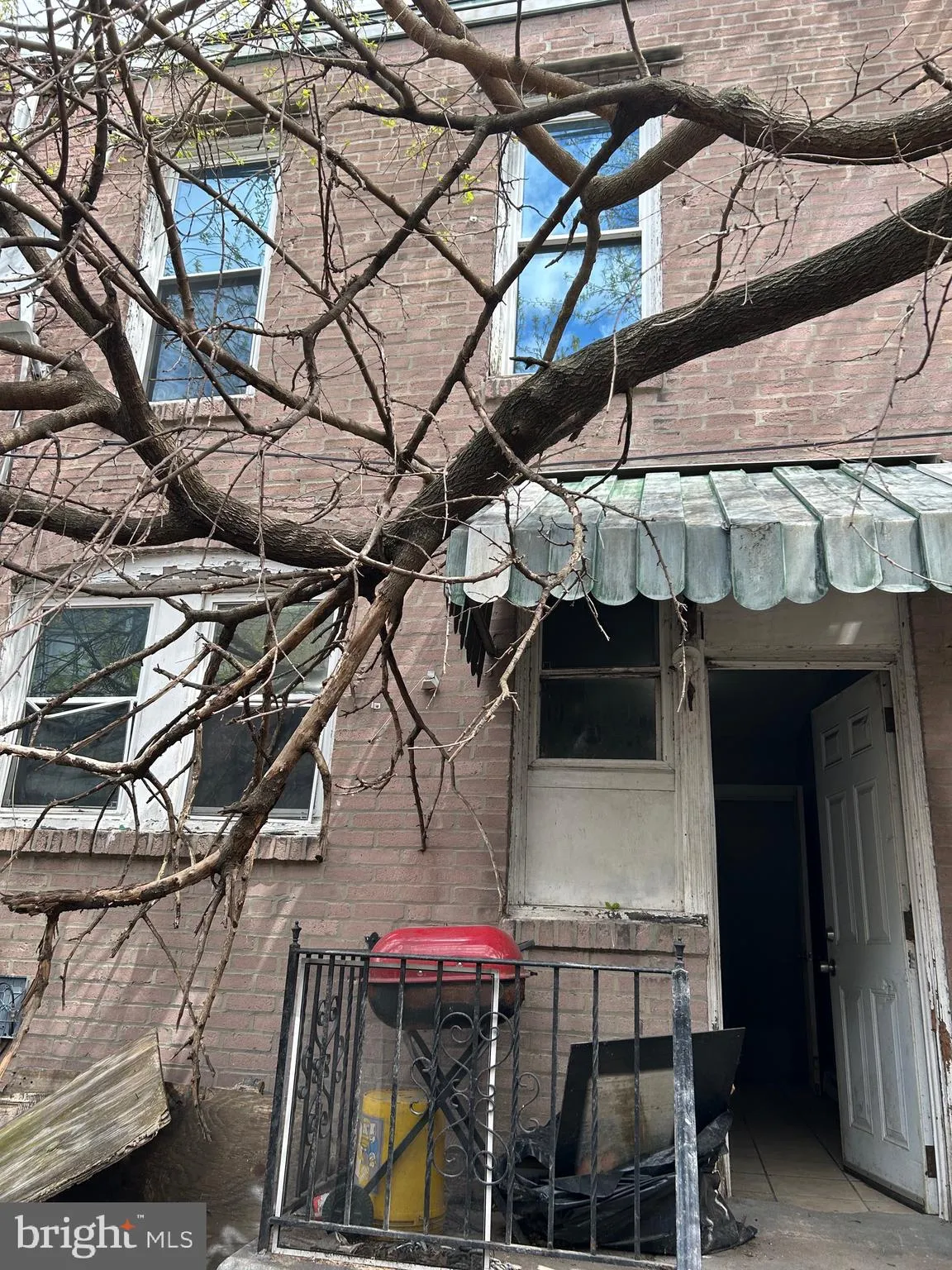 Philadelphia, Pennsylvania 19142, United States, 3 Bedrooms Bedrooms, ,1 BathroomBathrooms,Residential,Active,111684