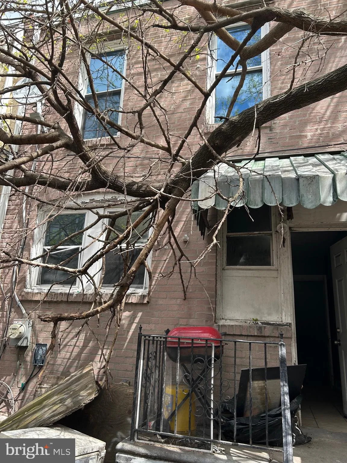 Philadelphia, Pennsylvania 19142, United States, 3 Bedrooms Bedrooms, ,1 BathroomBathrooms,Residential,Active,111684