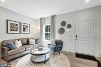 DILLON FARM - Residential