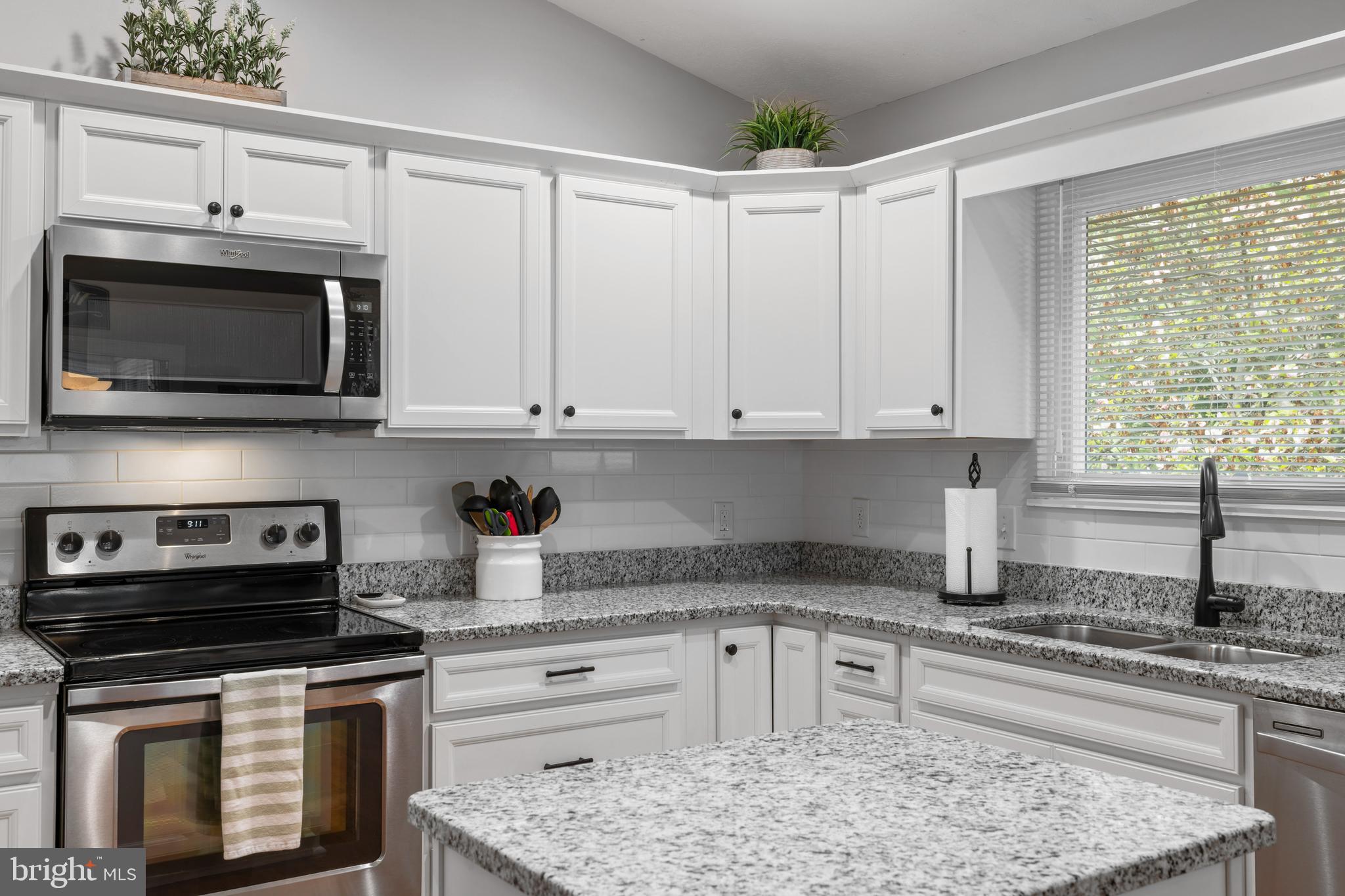 REHERD ACRES - Residential