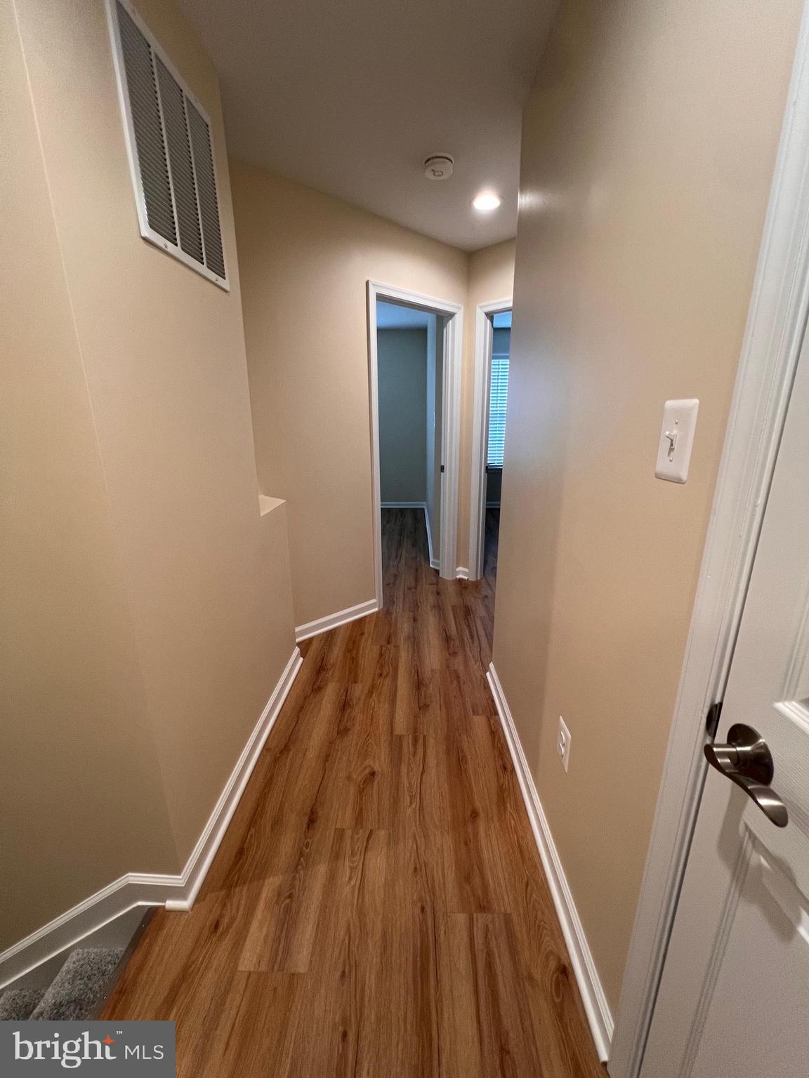 WINDMILL CROSSING - Residential Lease