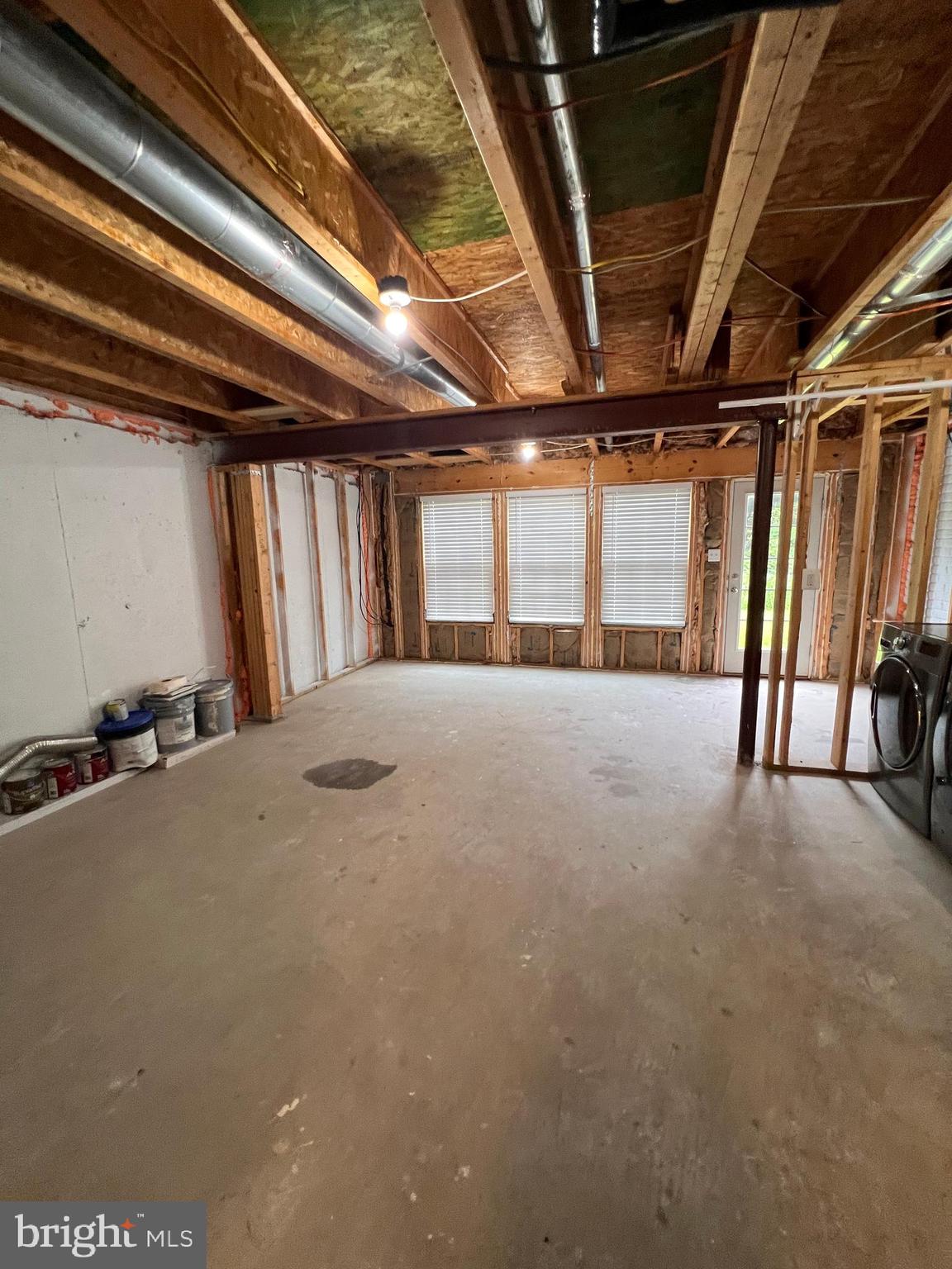 WINDMILL CROSSING - Residential Lease