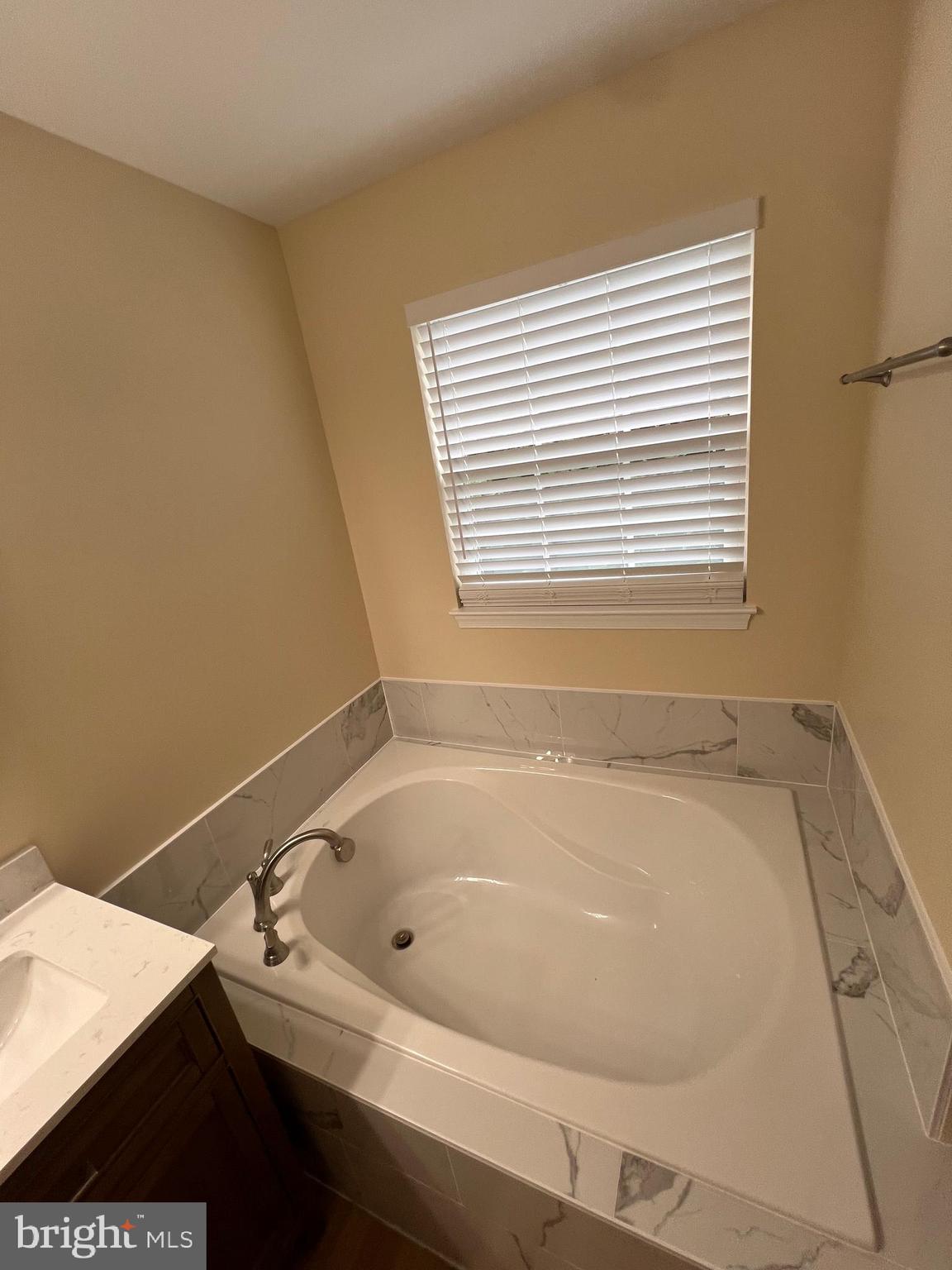 WINDMILL CROSSING - Residential Lease