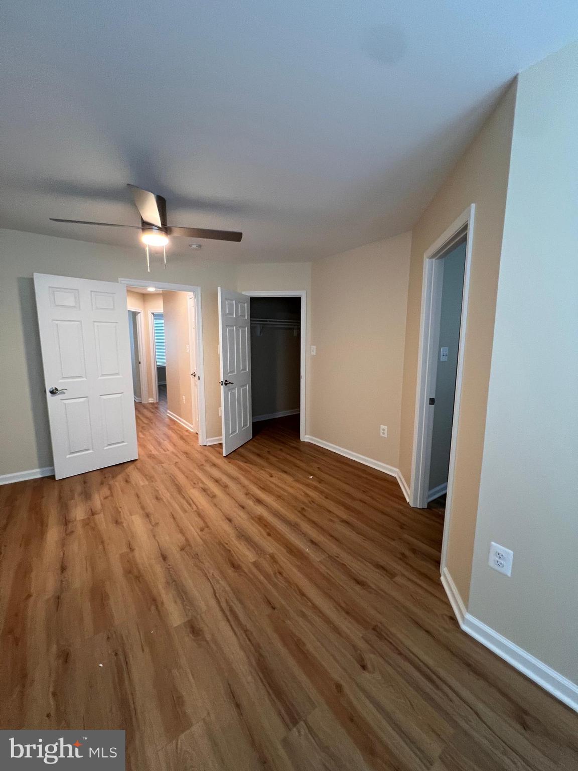 WINDMILL CROSSING - Residential Lease