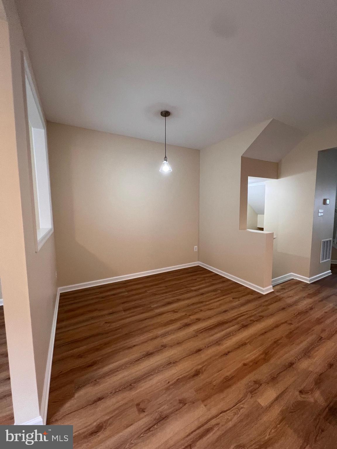 WINDMILL CROSSING - Residential Lease