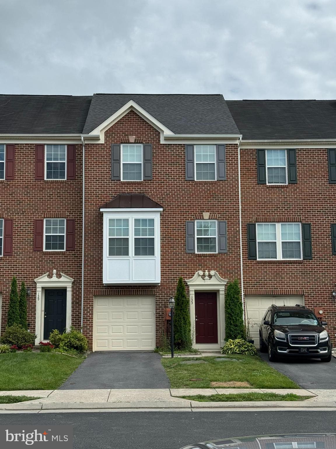 WINDMILL CROSSING - Residential Lease